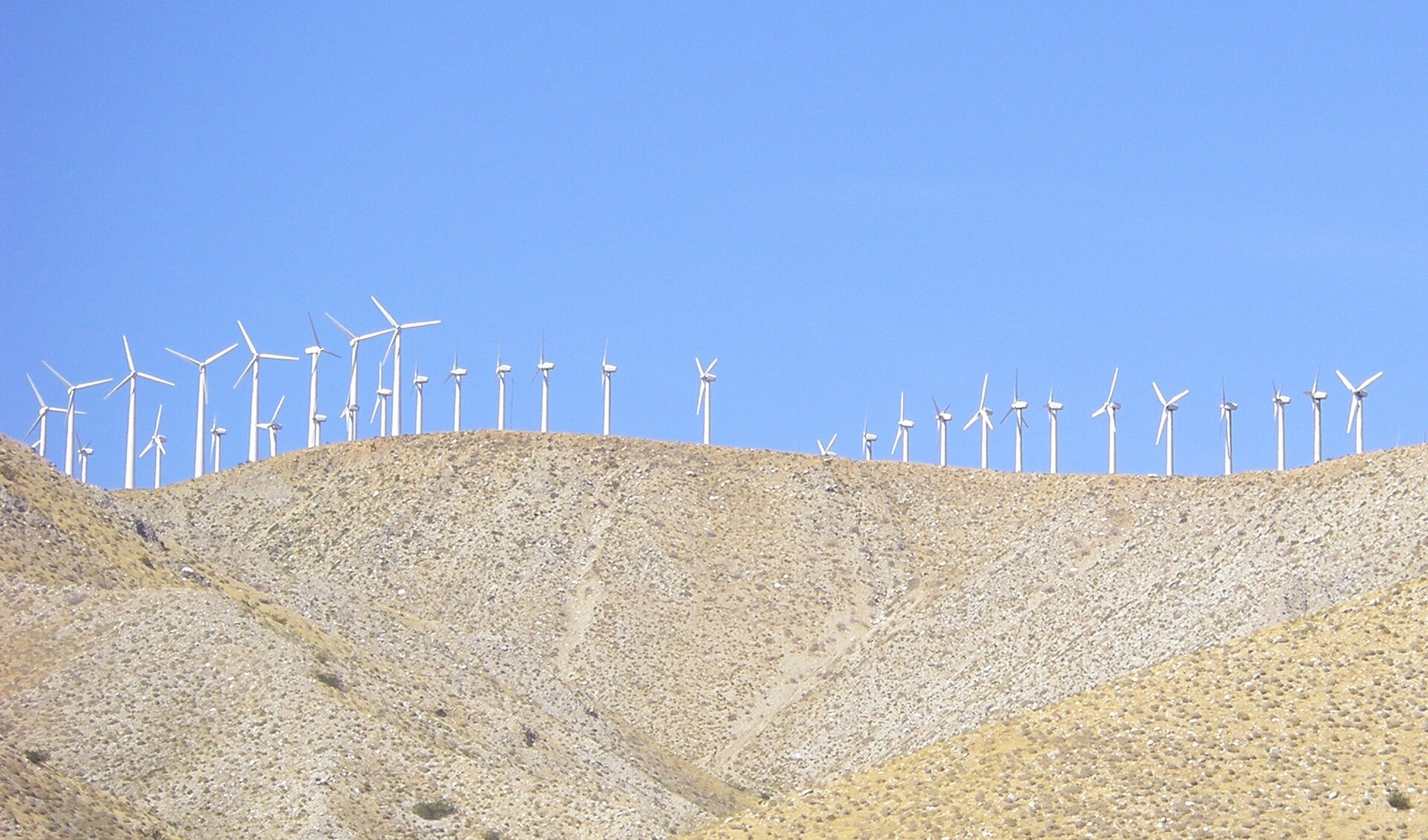 The San Gorgonio windmills, Riverside County